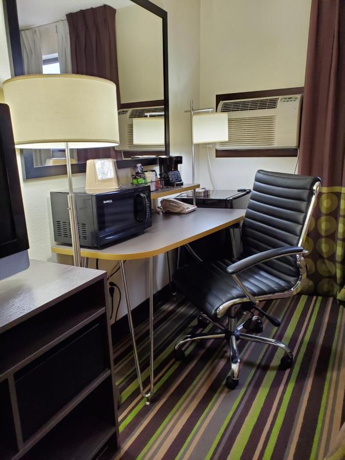 Hotel Super 8 By Wyndham Bozeman Esterno foto